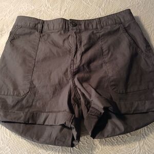 Social Standard Brown Cuffed Shorts Size L